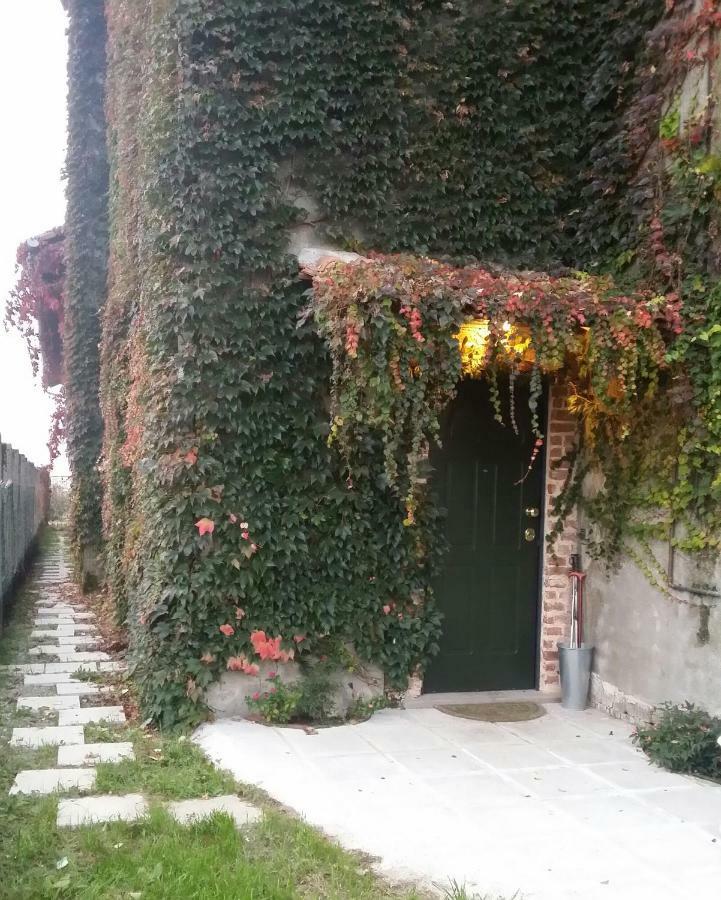 Az.Agr.Cascina Moretta Momo Exterior foto